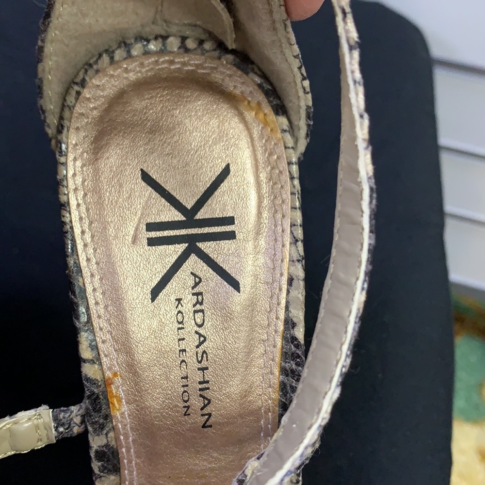 Kardashian Kollection Python Heel - Picture 6 of 7
